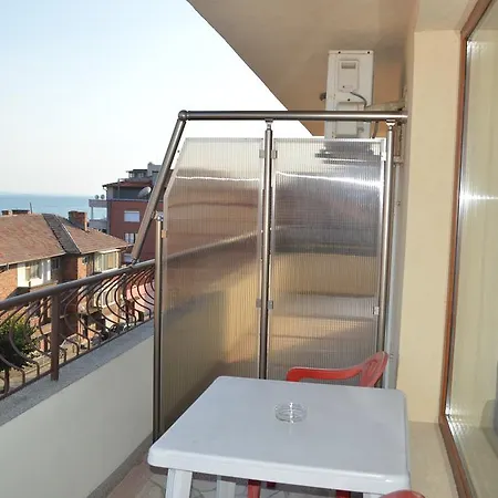 Gasthuis Stamatovi Family 2*